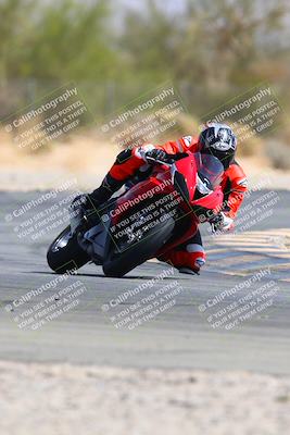 media/Mar-21-2022-Moto Forza (Mon) [[4127b7cc51]]/B Group/Session 3/Turn 2/